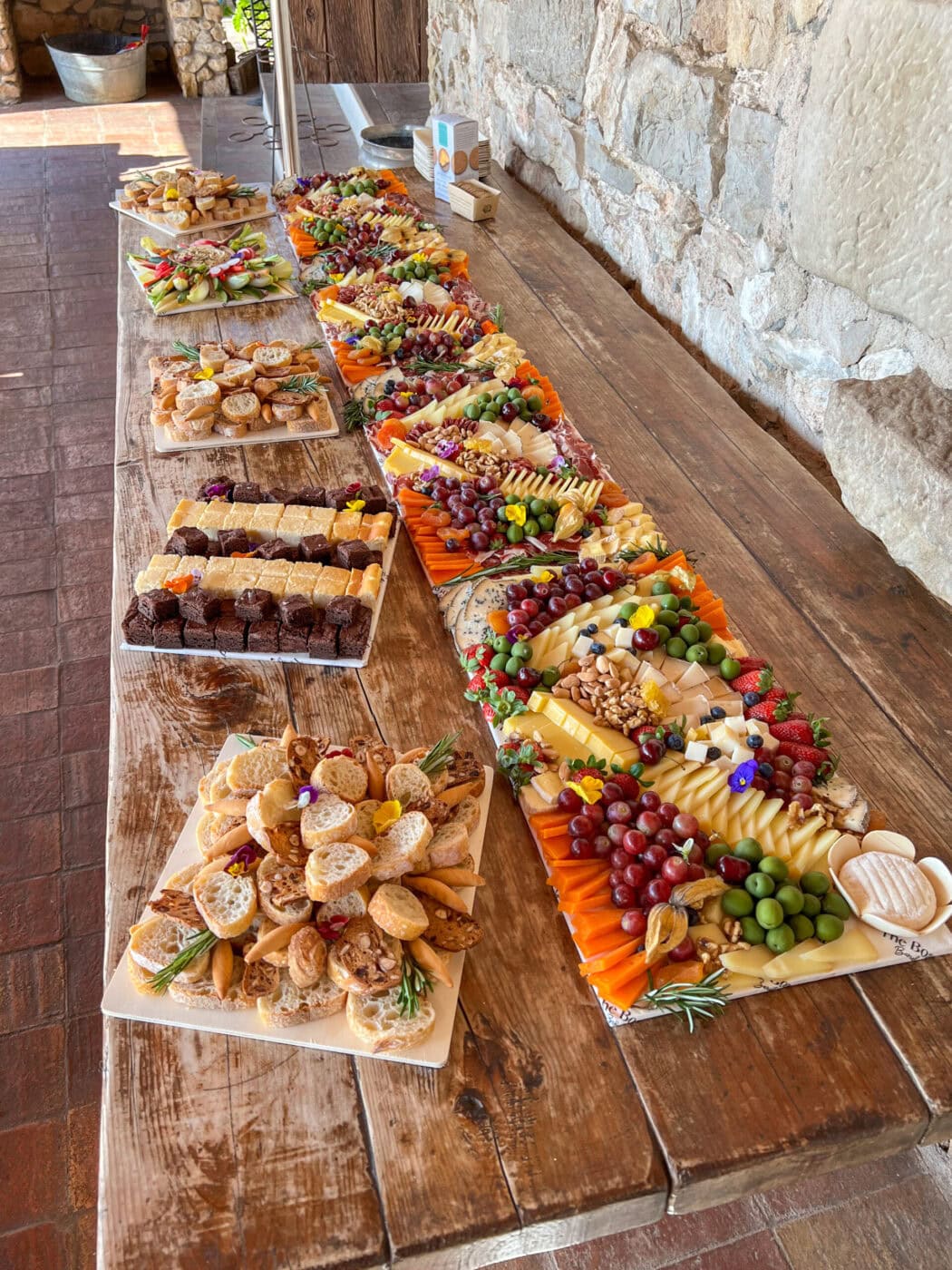 TheBoardBarcelonaGrazingTableLong