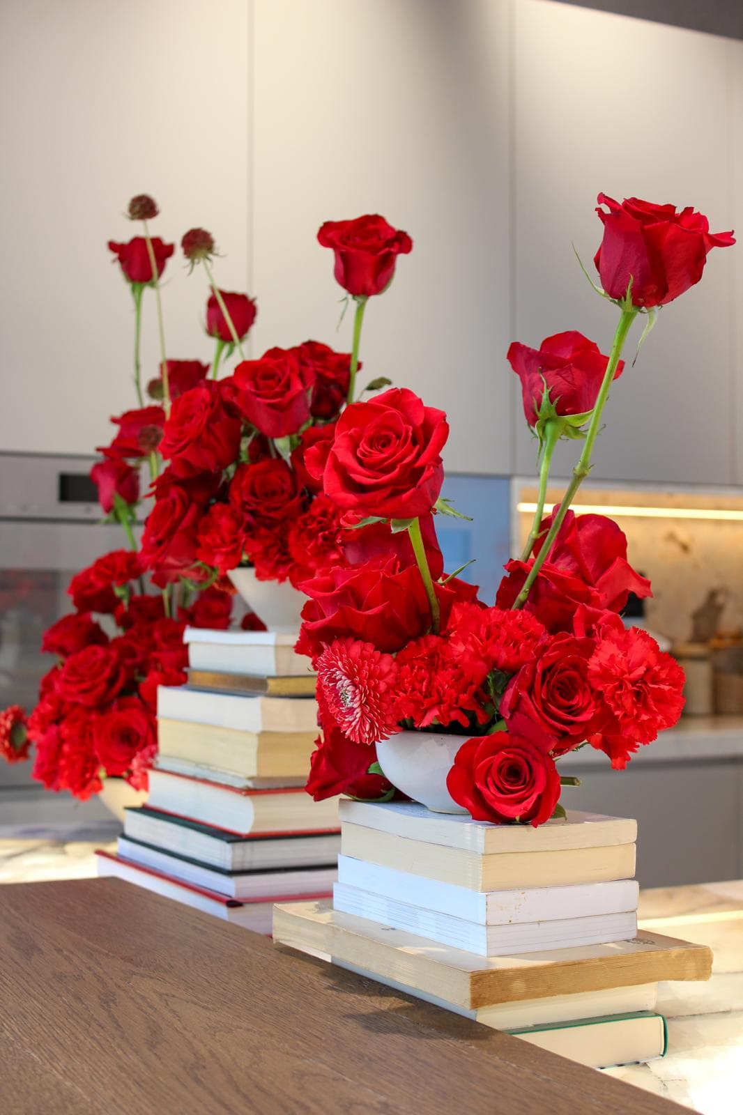 Sant Jordi: el llibre i la rosa amb nosaltres 