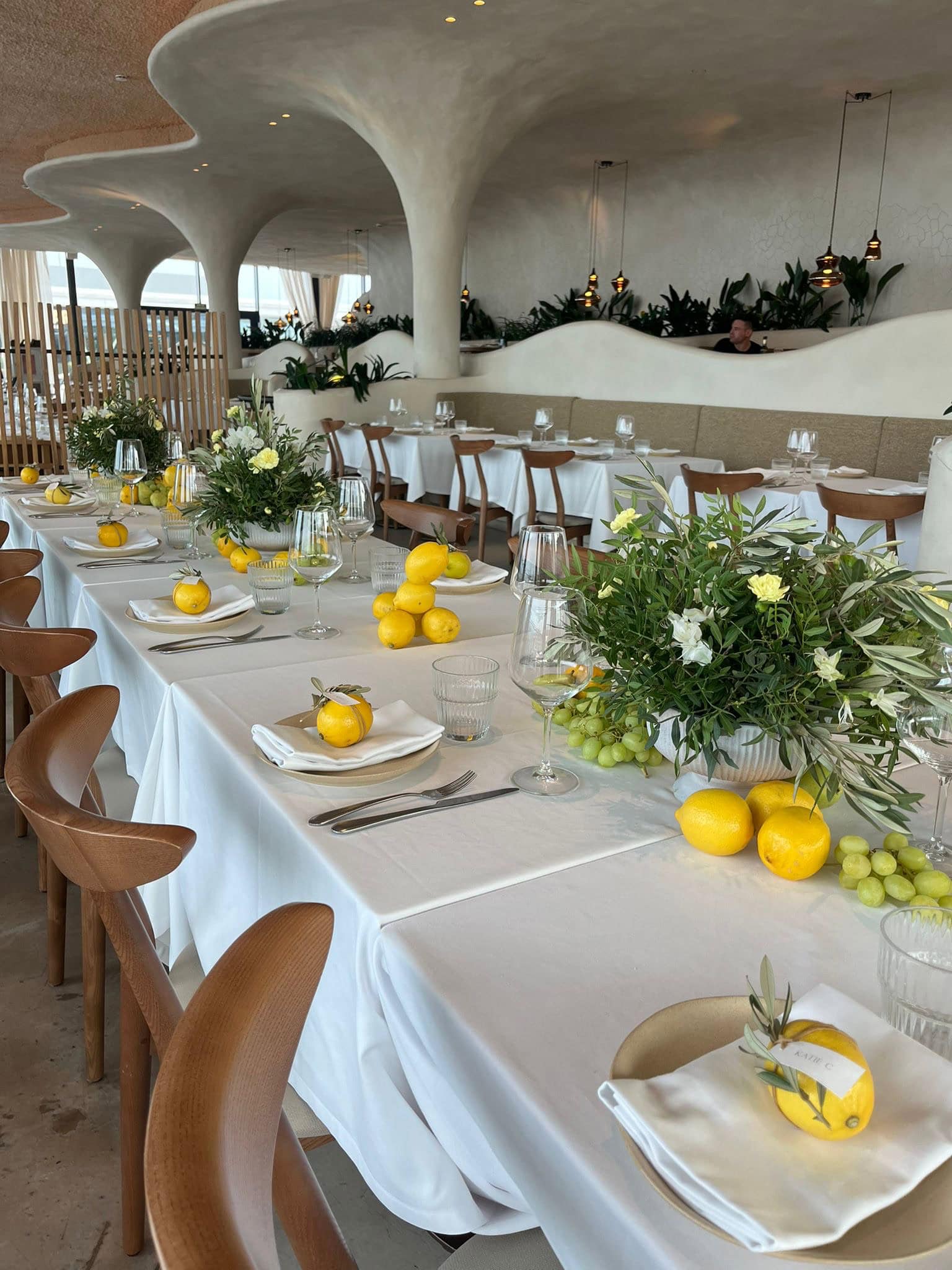 Beyond Grazing: Bespoke Gifts, Florals & a Barcelona Brand Trip with Lodgify